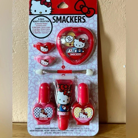 Hello Kitty 9pc. Beauty Collection. Made by Sanrio + Lip Smackers. Adorable. NWT - Picture 4 of 5